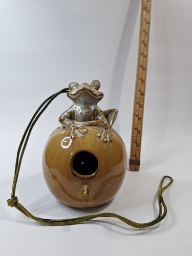 Ceramic pottery bird house - bird,