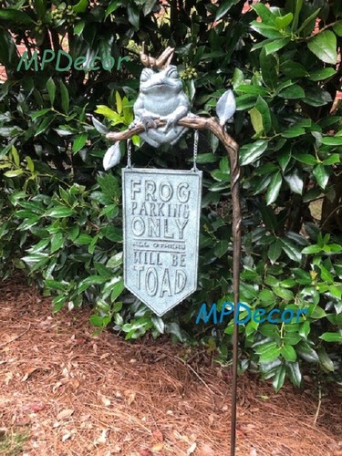 Whimsical frog parking - parking, garden